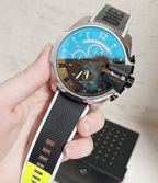 Diesel Mega Chief XL DZ4523 Montre Homme